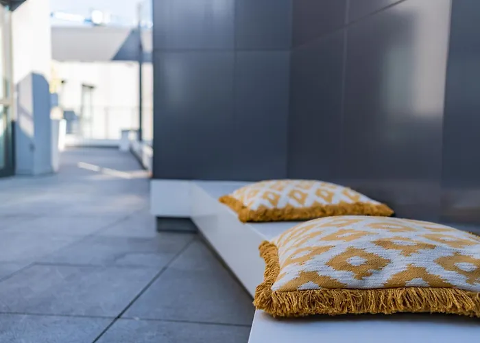 Διαμέρισμα Sunny Penthouse With Mountain Views And 180 Degrees Terrace