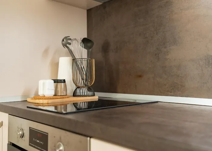 Sunny Penthouse With Mountain Views And 180 Degrees Terrace Διαμέρισμα *